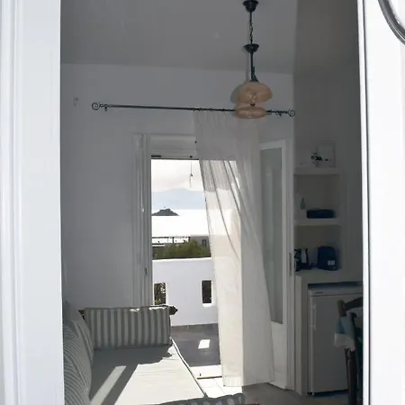 Sia's Place Apartment *
